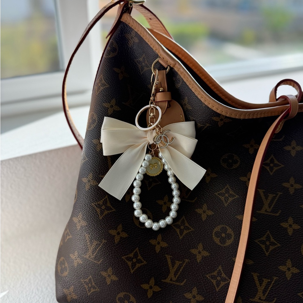 ✨ Upcycled Chanel Bag Charm – Cream Bow & Pearls ✨ Louis Vuitton Purse NOT incl